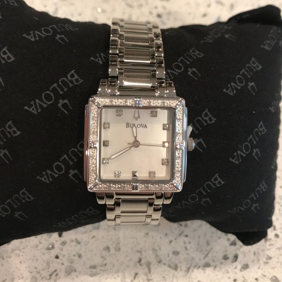 ^^^^SOLD****BULOVA DIAMOND WATCH - Picture 2 of 7